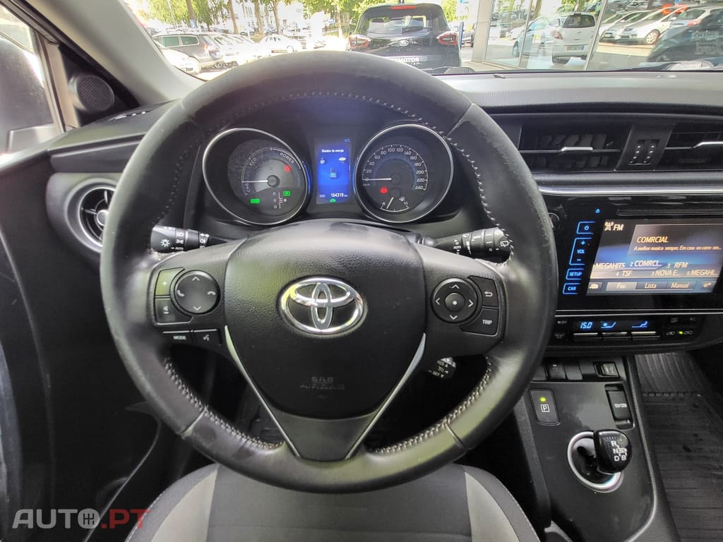 Toyota Auris 1.8 HSD Comfort