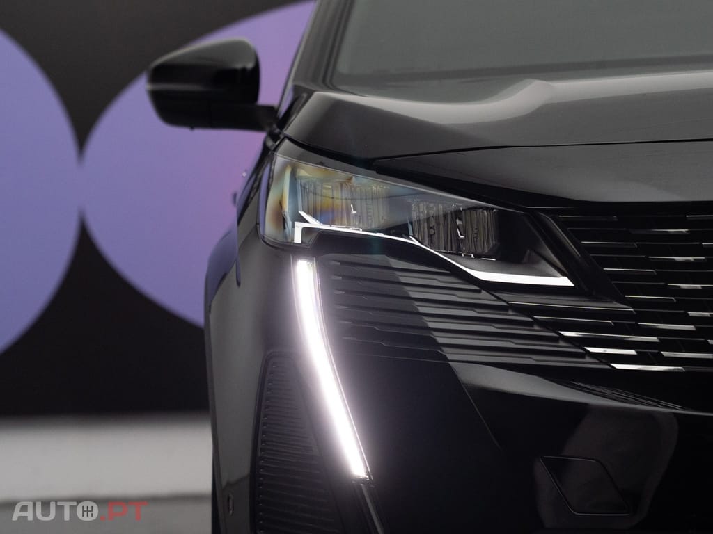 Peugeot 3008 1.6 Hybrid Allure e-EAT8