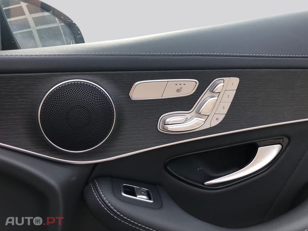 Mercedes-Benz GLC 300 de 4M AMG