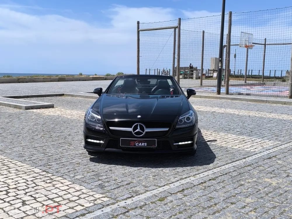 Mercedes-Benz SLK 250 (BlueEFFICIENCY) 7G-TRONIC