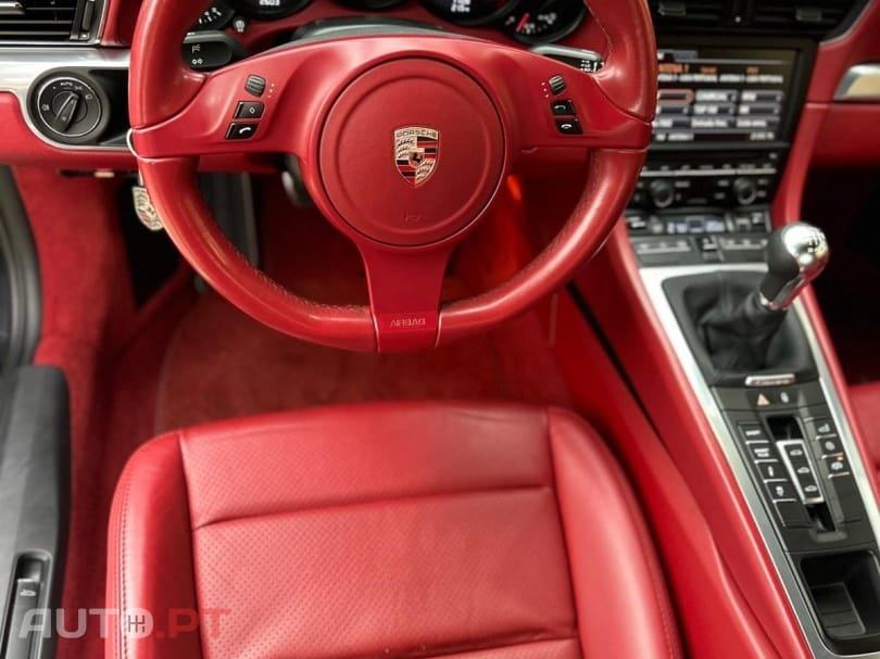 Porsche 911 Carrera S