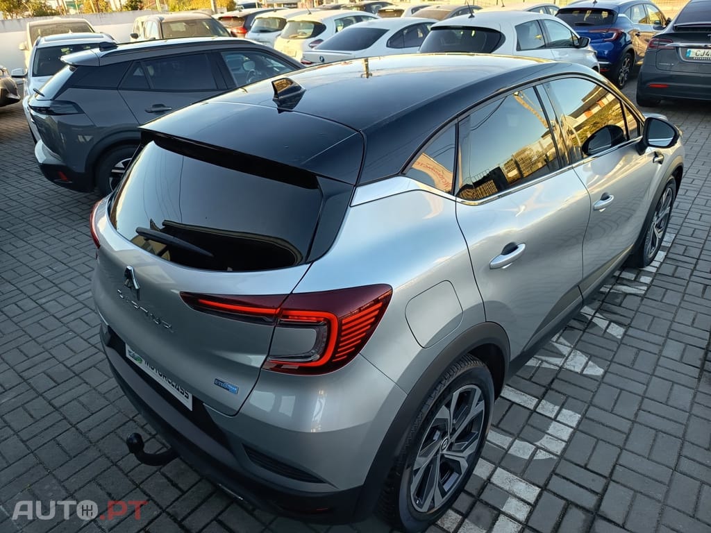 Renault Captur 1.6 E-Tech Plug-In RS Line