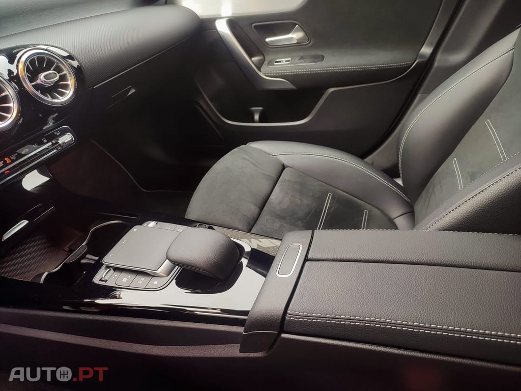 Mercedes-Benz CLA 250 e Shooting Brake AMG Line