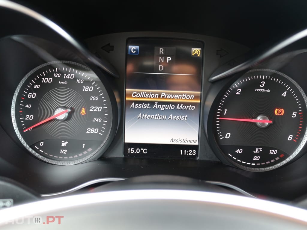Mercedes-Benz GLC 220 D 4 Matic AMG Pack Night