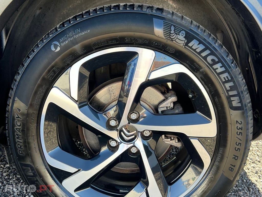 Citroen C5 Aircross 1.2 PureTech Shine EAT8
