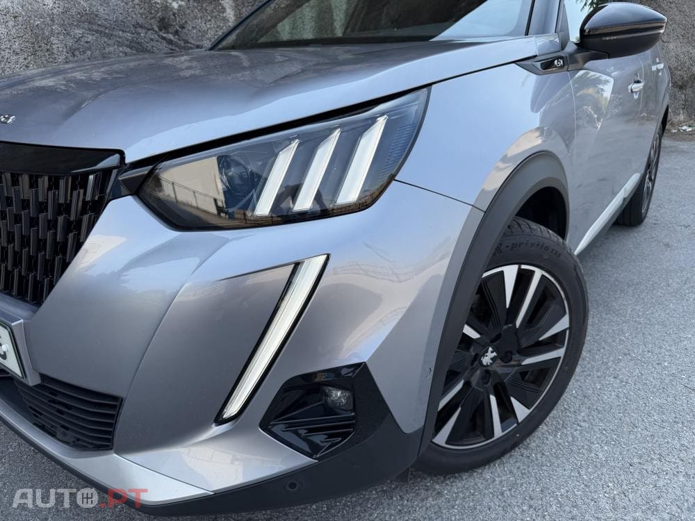 Peugeot 2008 1.2 PureTech GT Pack EAT8