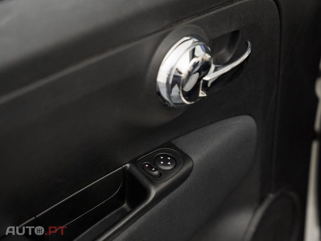 Fiat 500C 1.0 Hybrid Lounge