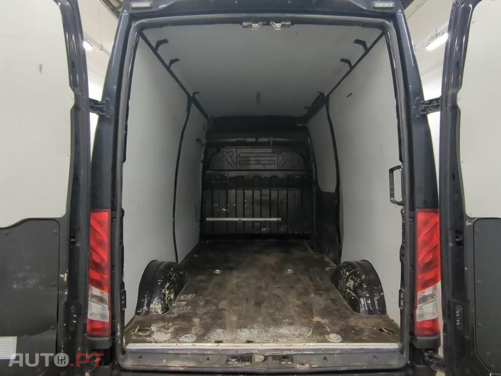 Iveco Daily 2.3 35S16SA8 V11 3520