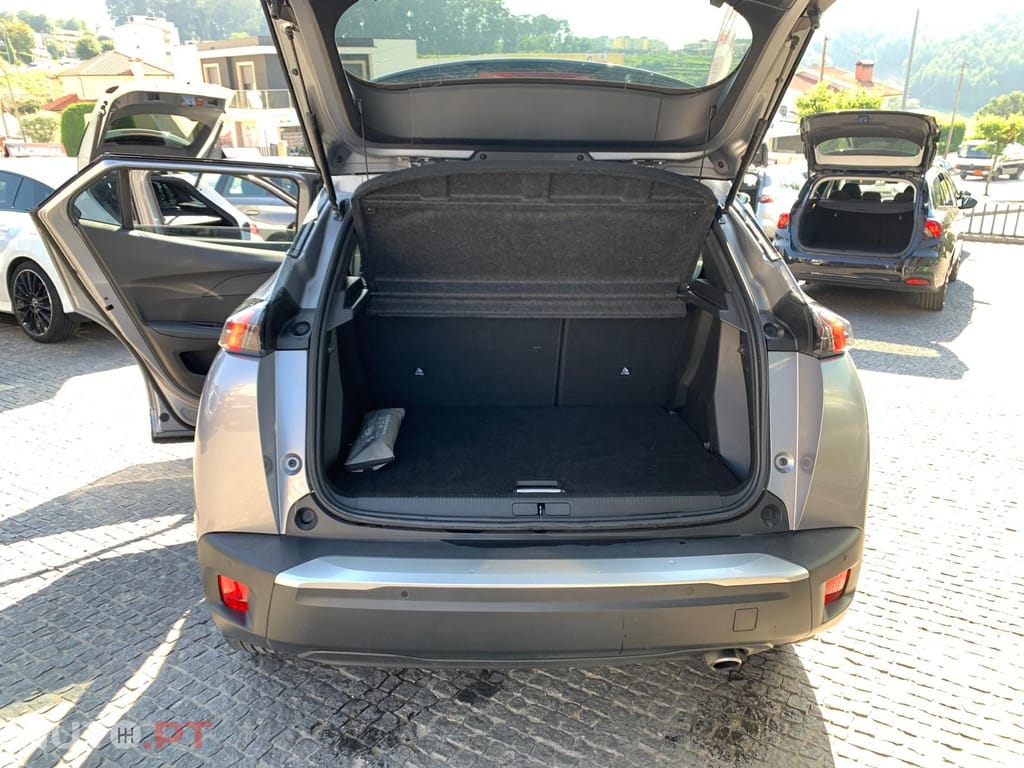 Peugeot 2008 1.5 BlueHDi Allure