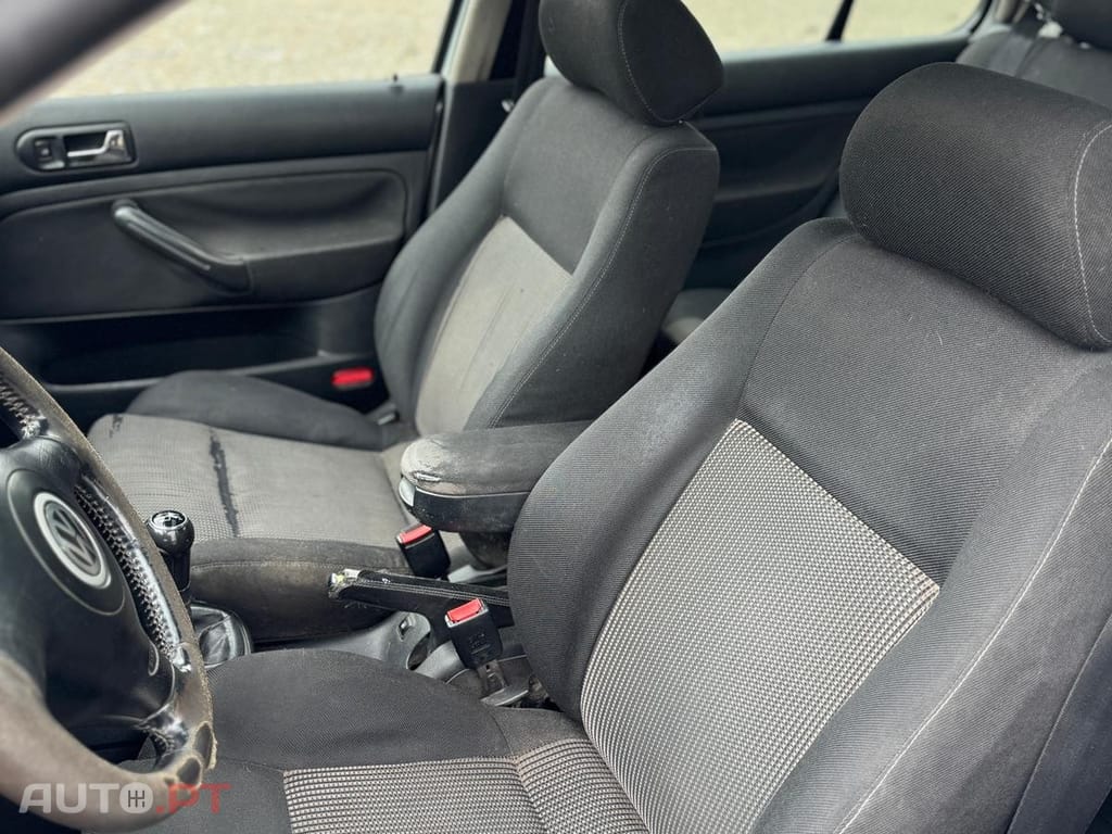 Volkswagen Golf 1.9 TDi Highline