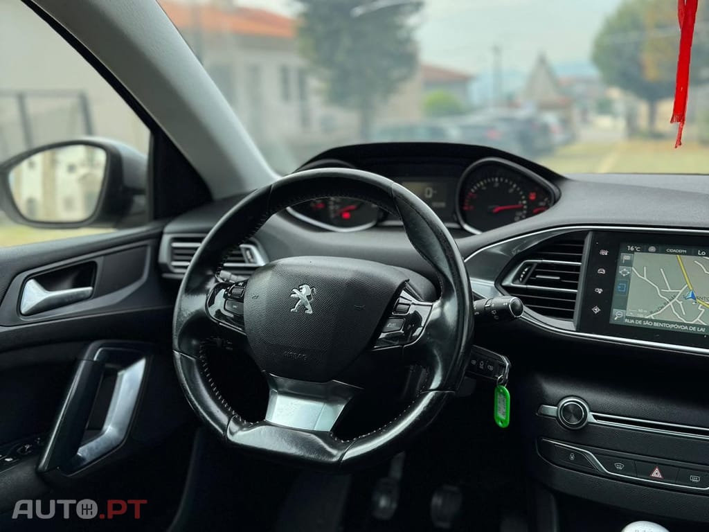 Peugeot 308 1.6 BlueHDi Allure