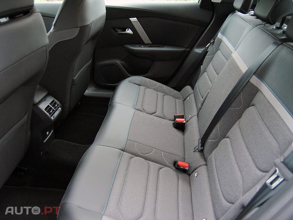 Citroen C4 1.2 PureTech Plus