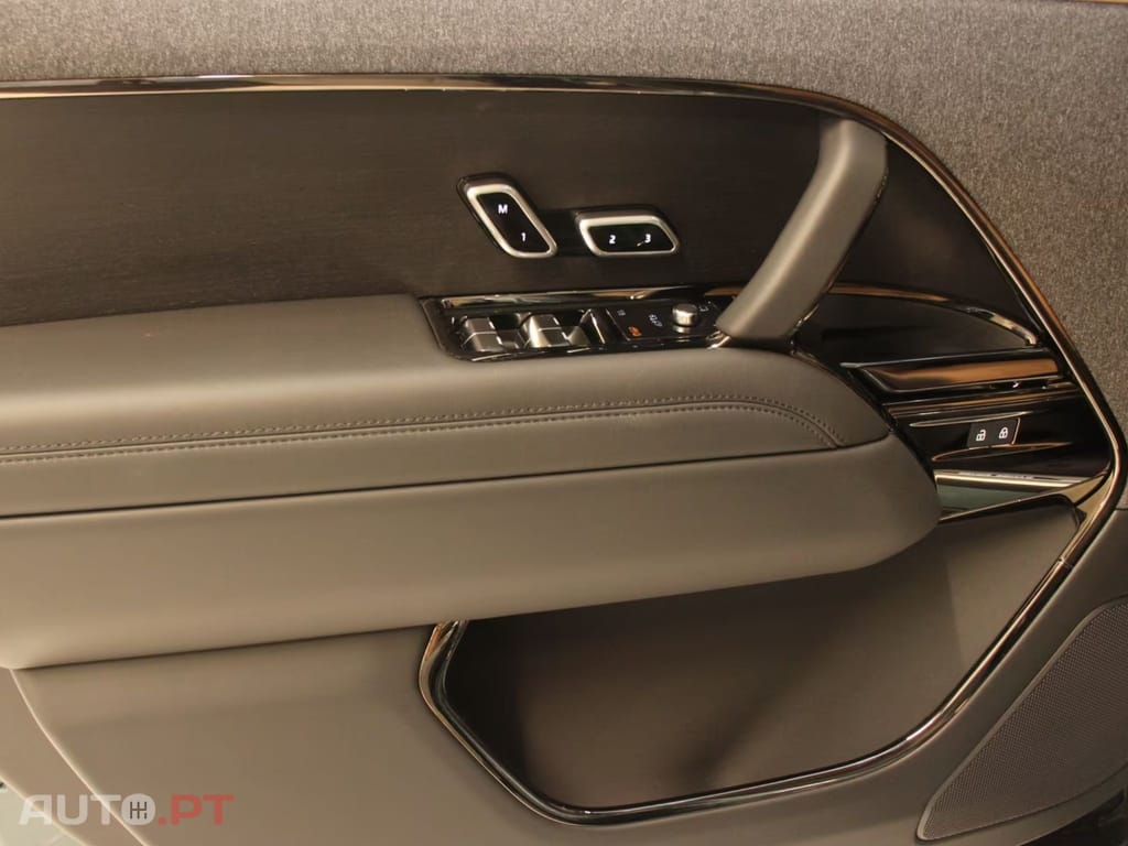 Land Rover Range Rover Sport P460e Hybrid Dynamic SE