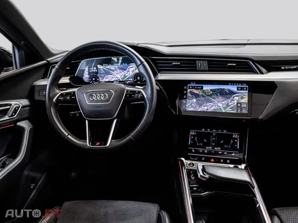 Audi E-Tron I.V.A DEDUTIVEL 55 S LINE BLACK 