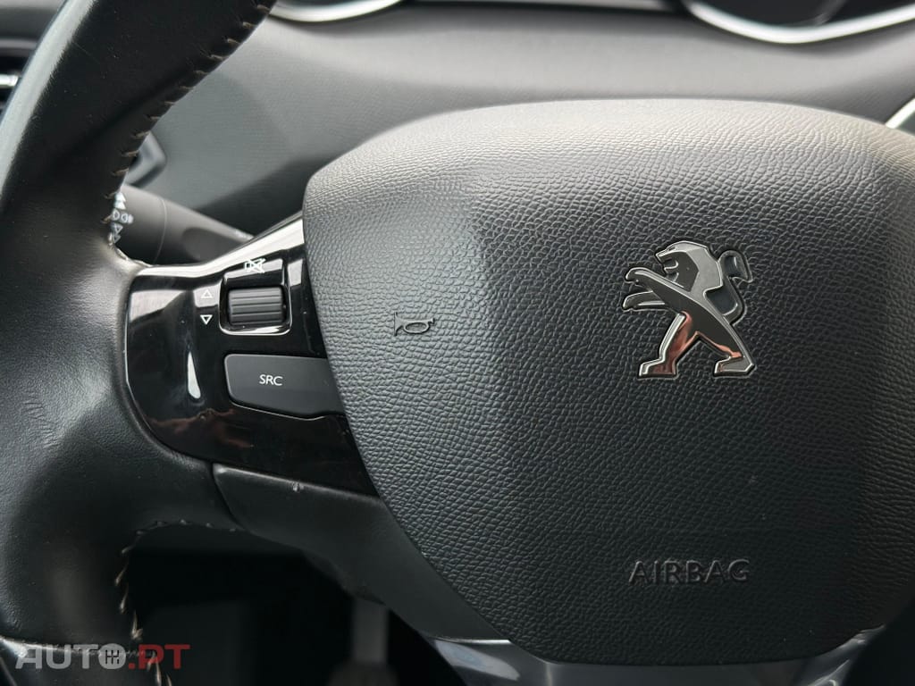 Peugeot 308 1.2 PureTech Allure Pack