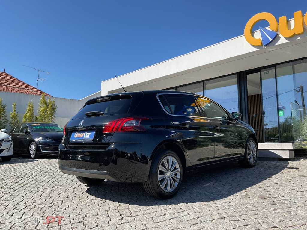 Peugeot 308 1.2 PureTech Allure EAT8