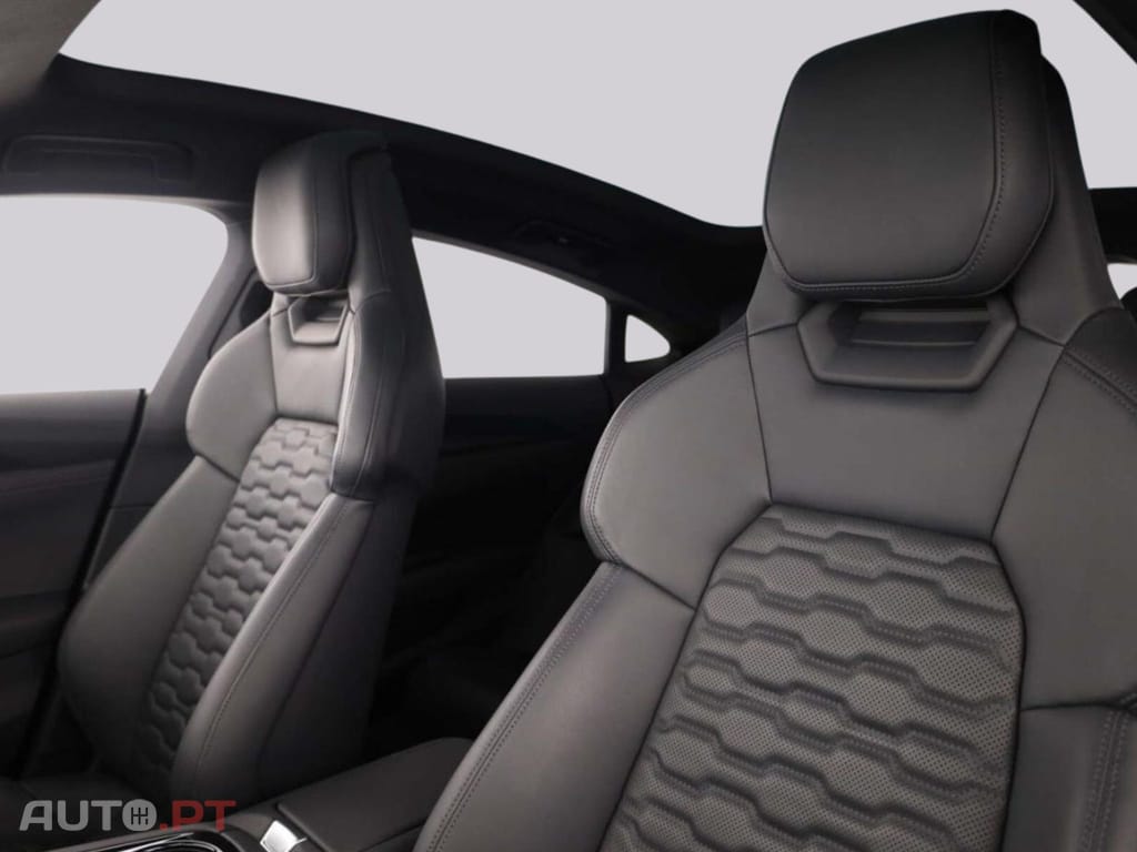 Audi E-Tron GT I.V.A DEDUTIVEL 