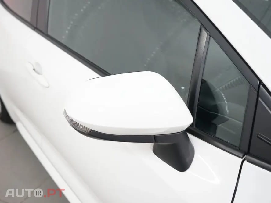 Toyota Corolla 1.8 Hybrid Active