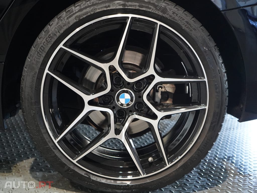 BMW 218 d Line Sport
