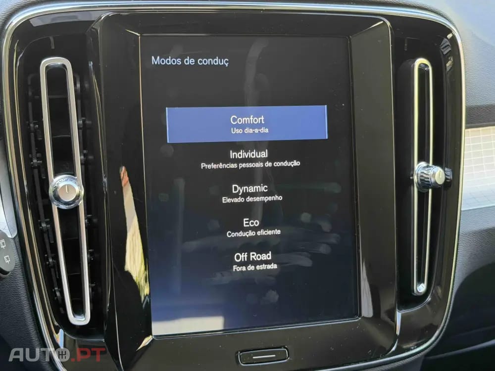 Volvo XC40 1.5 T3 Momentum Plus Geartronic