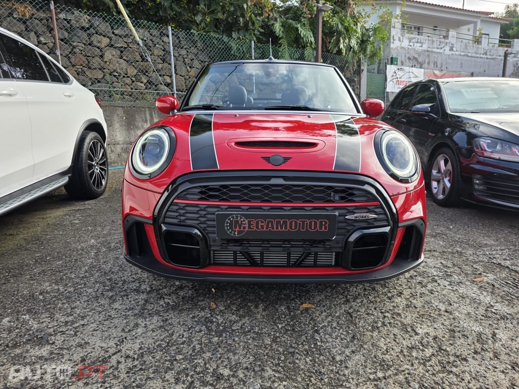 MINI Cooper John Cooper Works Auto Desportiva — fotografia 5