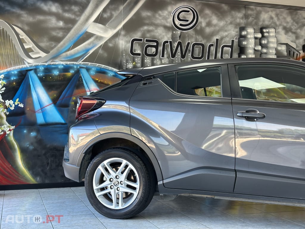 Toyota C-HR 1.8 HSD Comfort+P.Style
