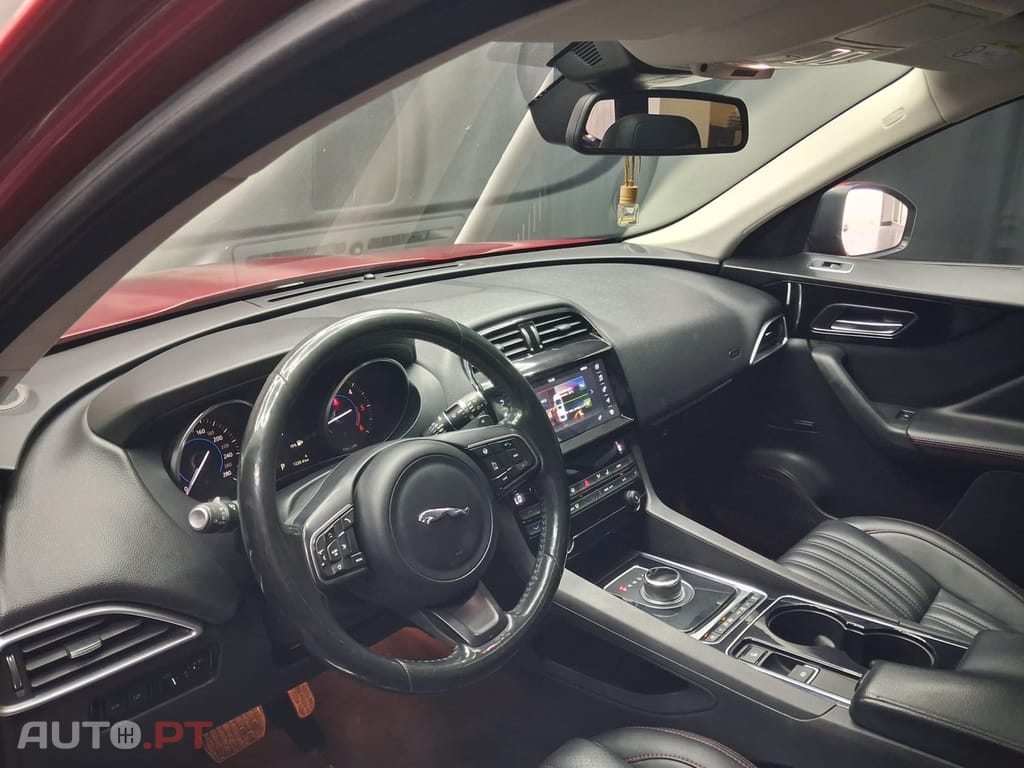 Jaguar F-Pace 2.0 i4D R-Sport Aut.
