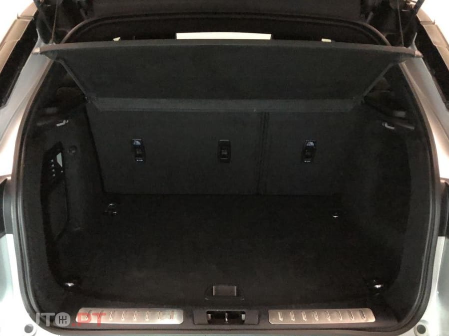 Land Rover Evoque 2.0 eD4 Pure