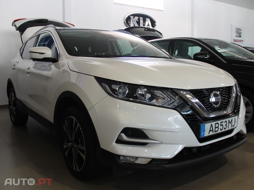 Nissan Qashqai 1.5 dCi N-Connecta