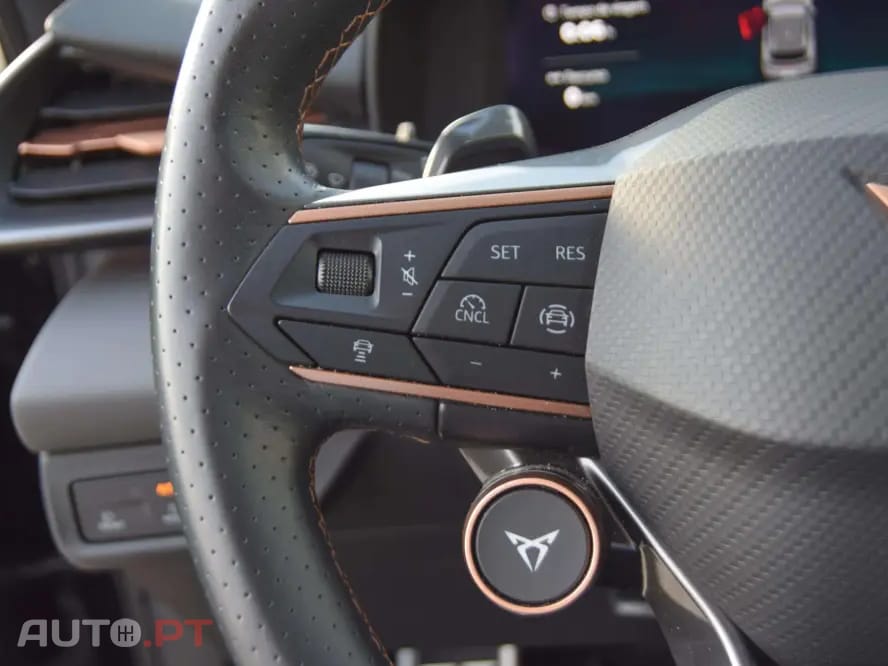 Cupra Terramar 1.5 e-Hybrid VZ DSG