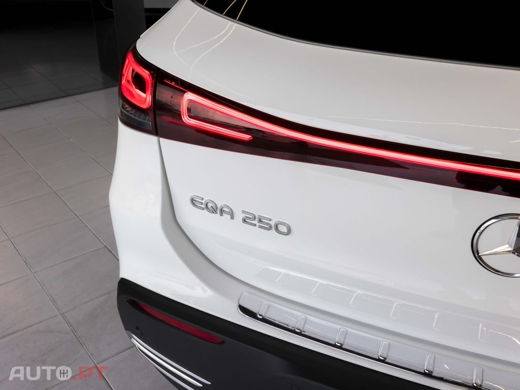 Mercedes-Benz EQA 250+