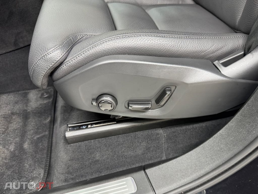 Volvo XC90 T8 I.V.A DEDUTIVEL 