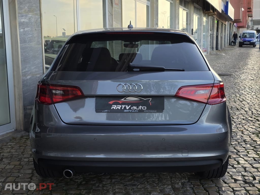 Audi A3 Sportback 1.6 TDI Attraction Ultra