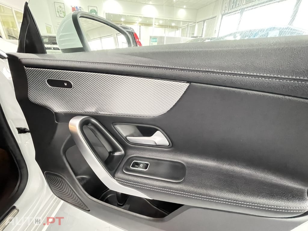 Mercedes-Benz CLA 200 d Shooting Brake 8G-DCT Special Edition