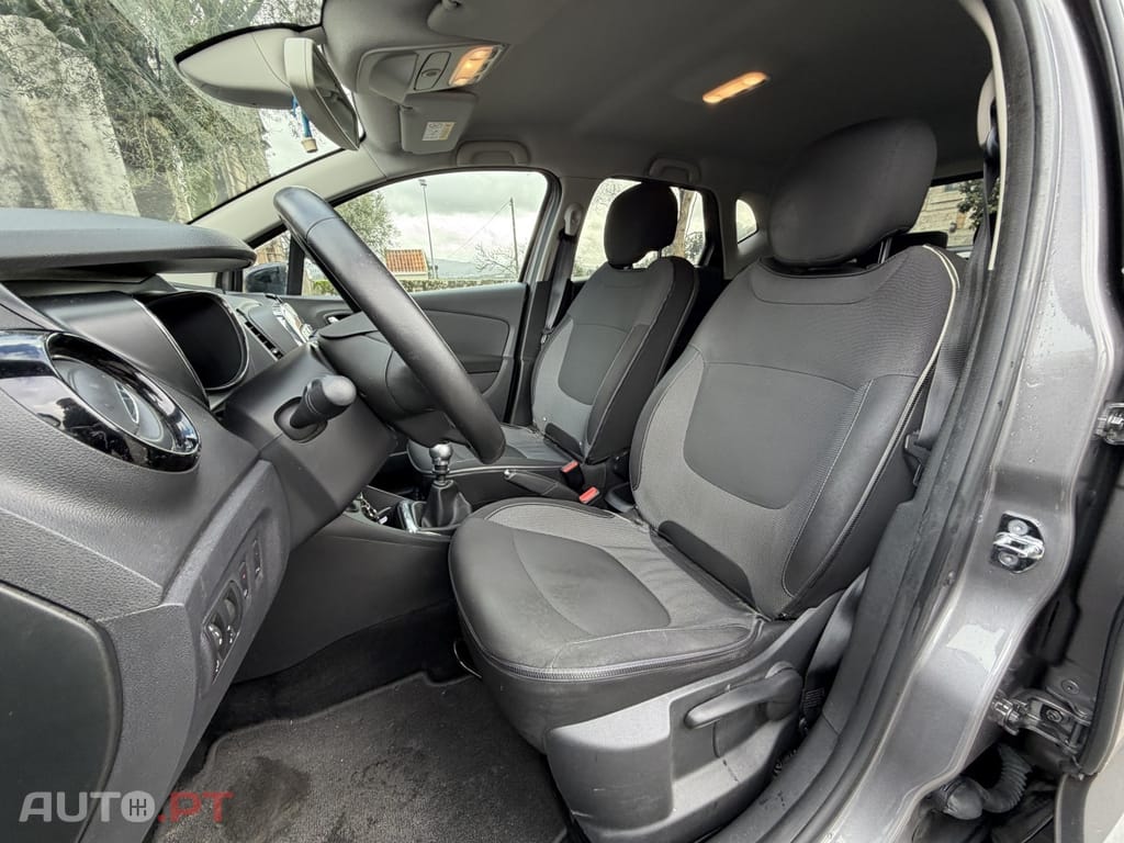 Renault Captur ENERGY TCe 120 Elysee