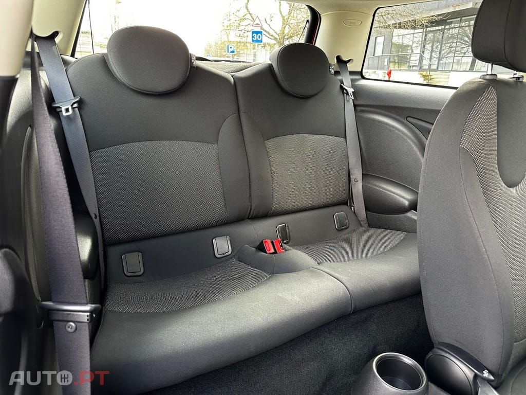 MINI Cooper D