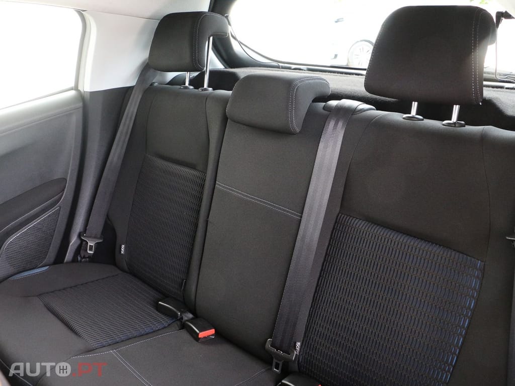 Peugeot 208 1.6 e-HDi Allure 2-Tronic