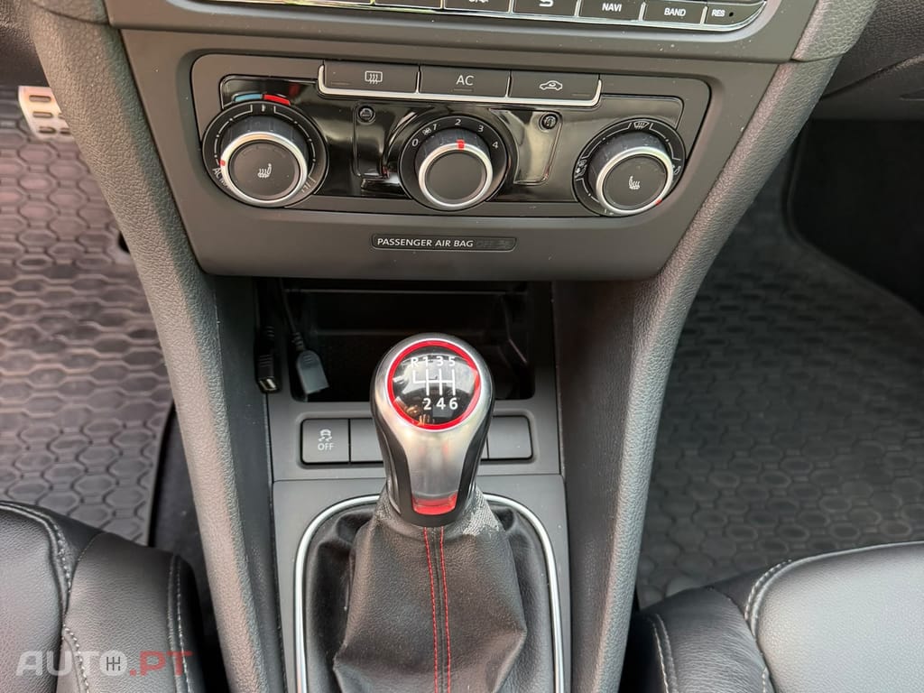 Volkswagen Golf 2.0 TSi GTi