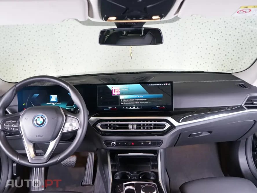 BMW i4 eDrive40