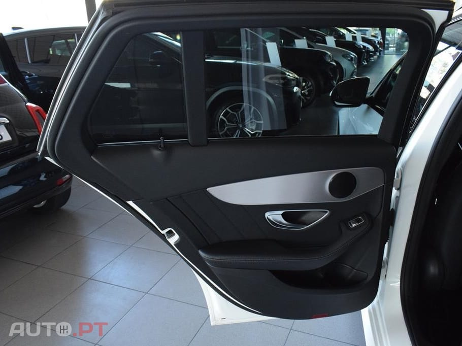 Mercedes-Benz C 300 d AMG Line