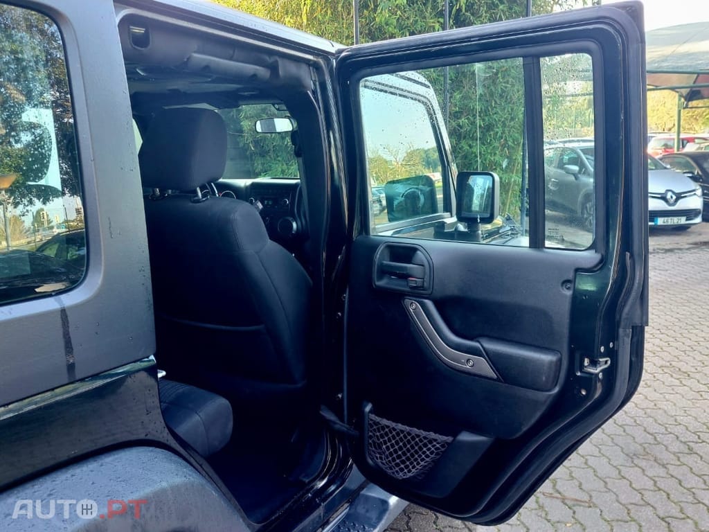 Jeep Wrangler SPORT
