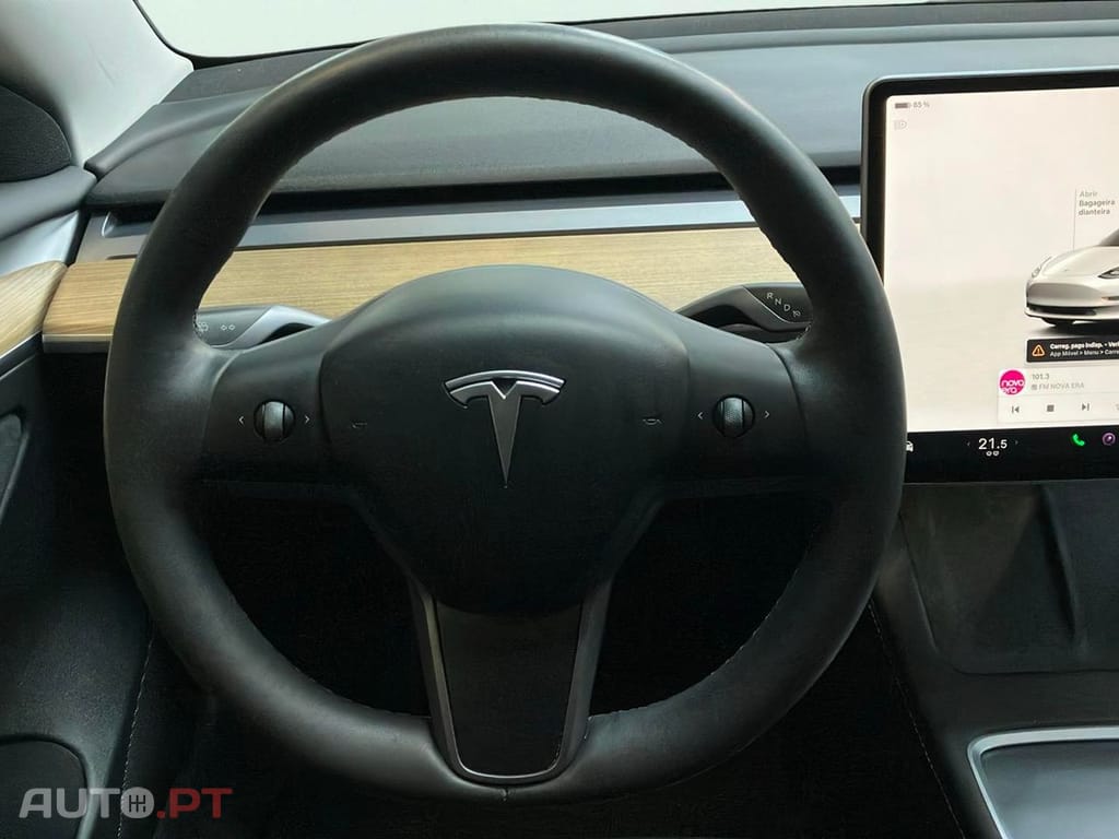 Tesla Model 3 Tração Traseira Premium