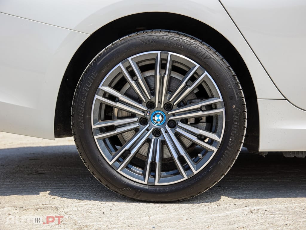BMW 330 e Aut.