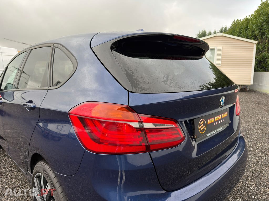BMW 216 d Line Sport