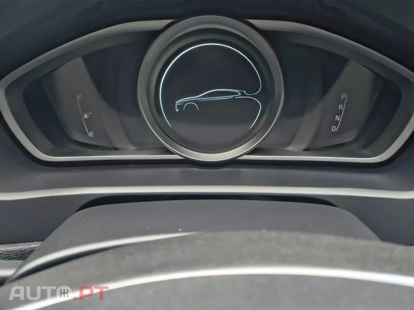 Volvo V40 Cross Country D2 You