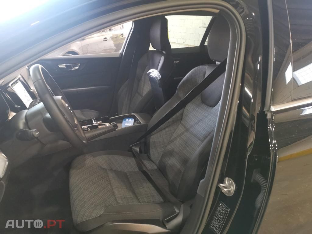 Volvo V60 2.0 T6 AWD TE Core