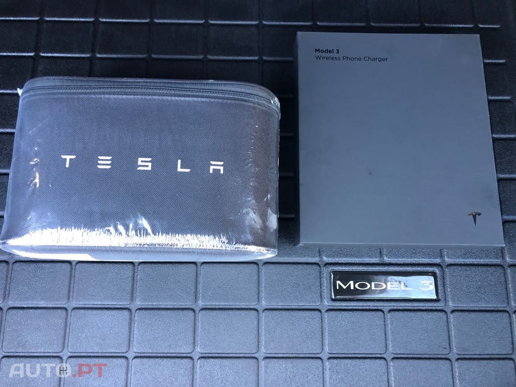 Tesla Model 3 Standard Range Plus RWD