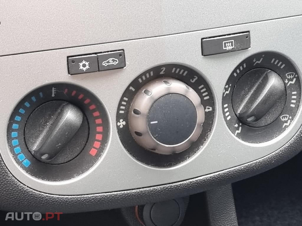 Opel Corsa 1.2 Enjoy