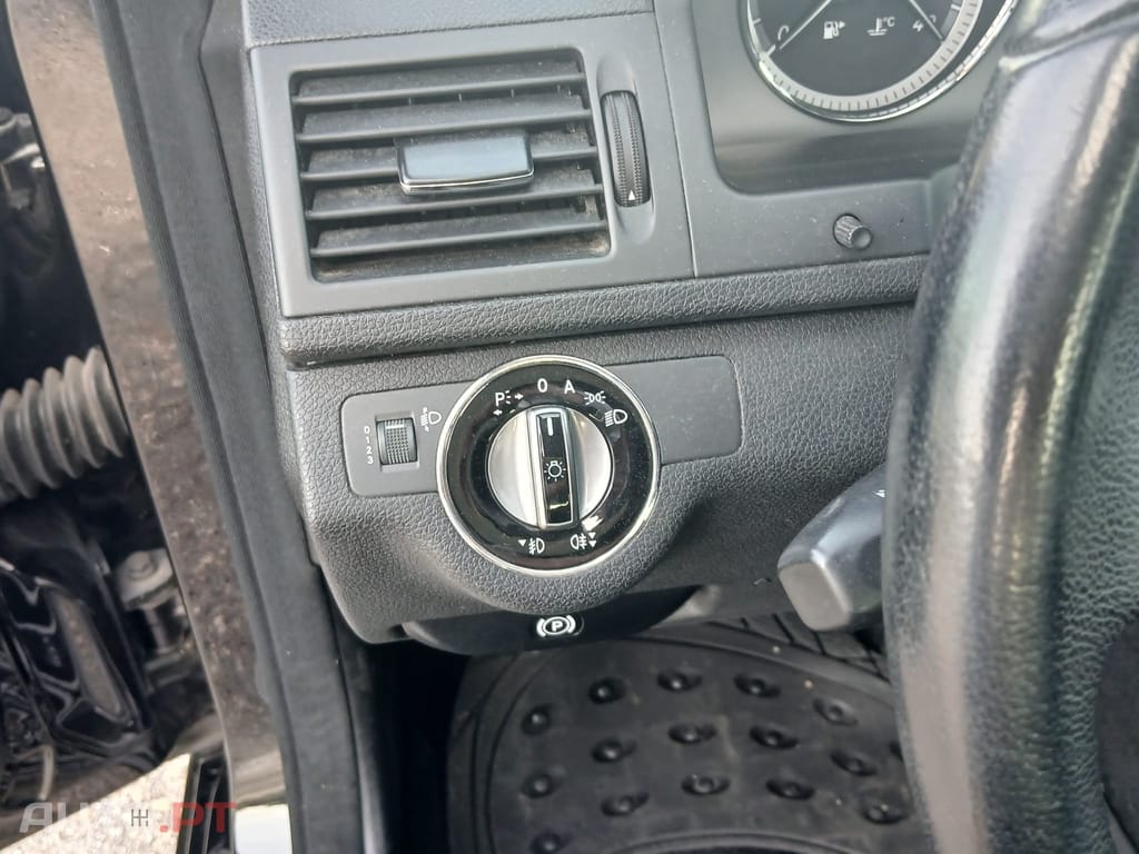 Mercedes-Benz C 220 CDi Classic BlueEfficiency