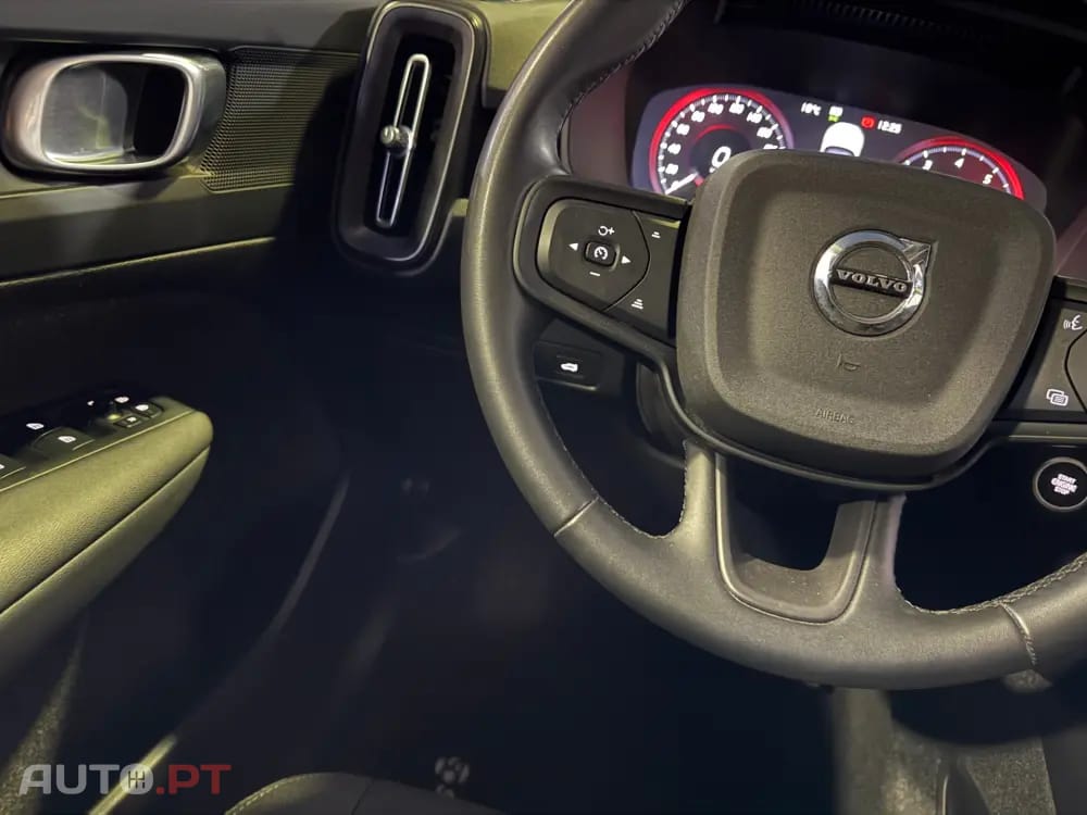 Volvo XC40 1.5 T2 Core Auto